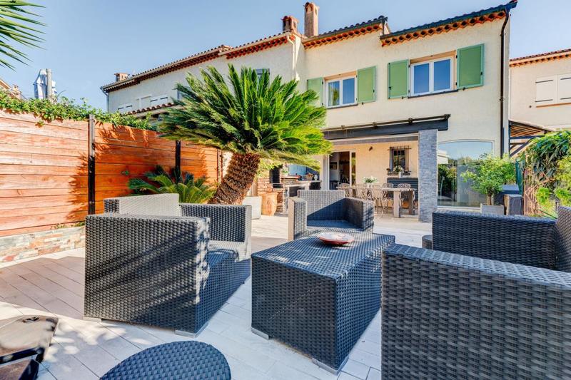 Villa - 105 m² - 5 pièces