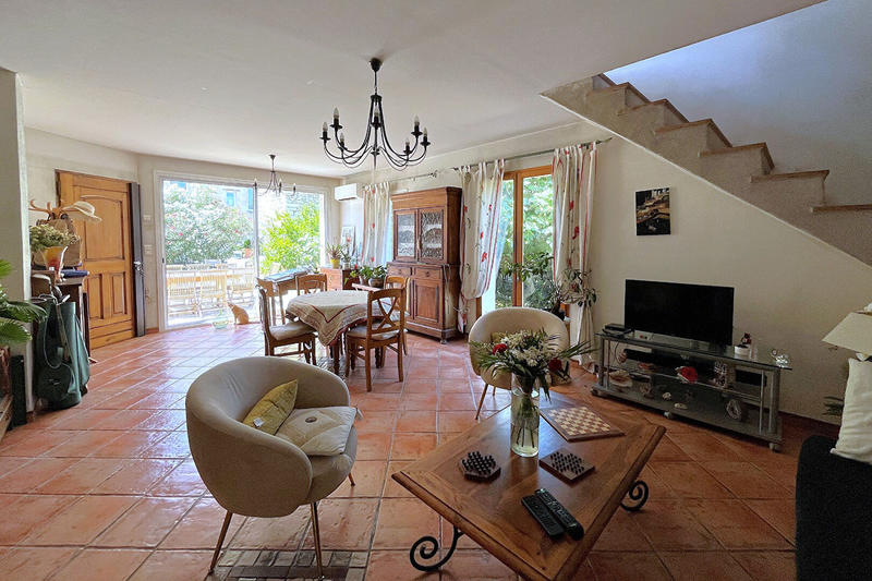 Maison - 160 m² - 6 pièces