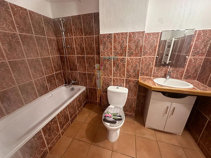 Maison - 74 m² - 3 pièces