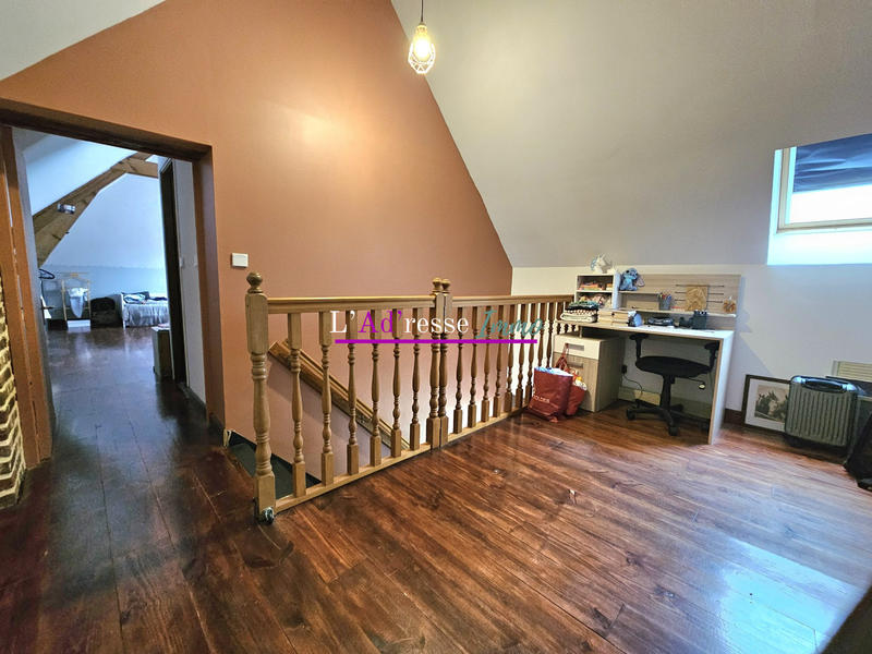 Maison - 183 m² - 10 pièces