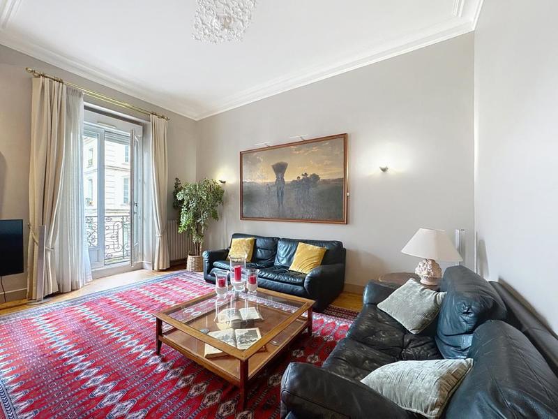 Appartement bourgeois - 120 m² - 4 pièces