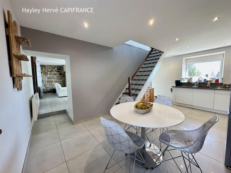 Maison en pierre - 137 m² - 5 pièces