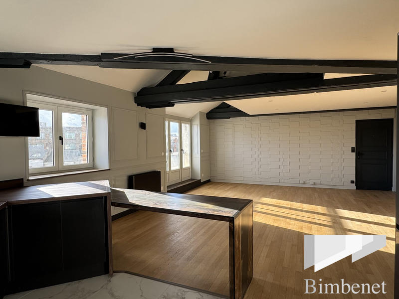 Duplex - 115 m² - 6 pièces