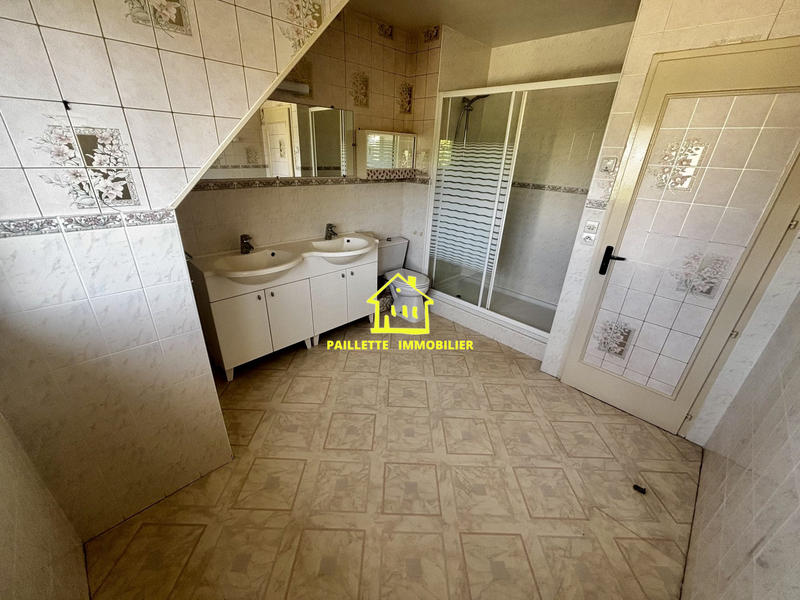 Maison - 92 m² - 4 pièces