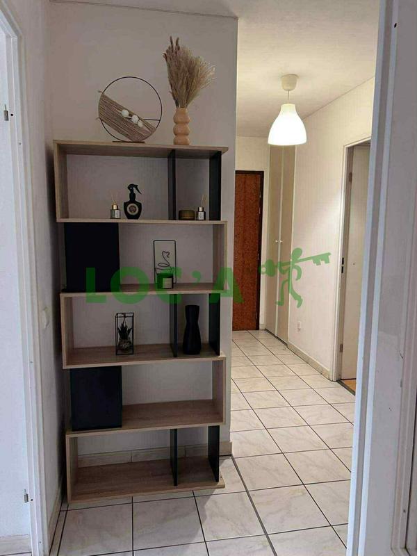 Appartement - 80 m² - 4 pièces