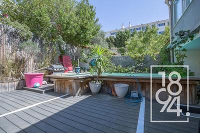 Maison - 180 m² - 5 pièces