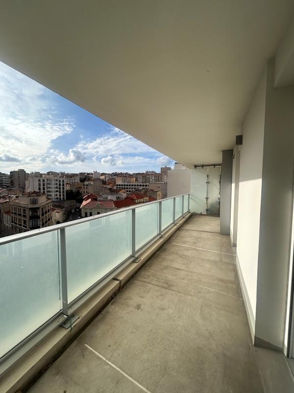 Appartement - 86 m² - 4 pièces