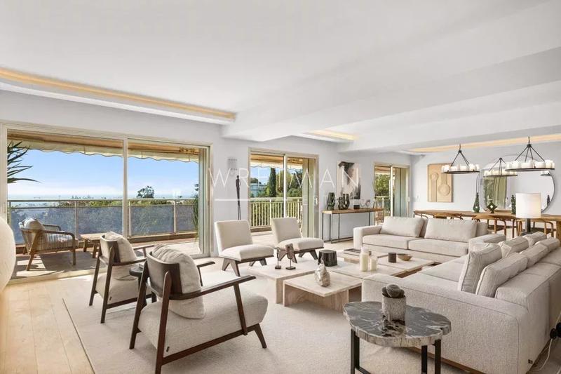 Villa - 315 m² - 7 pièces