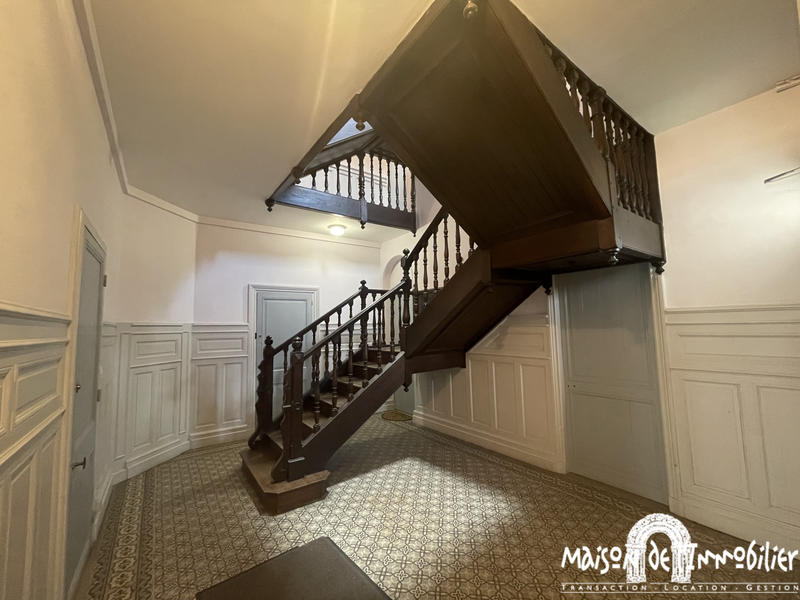 Appartement - 87 m² - 4 pièces