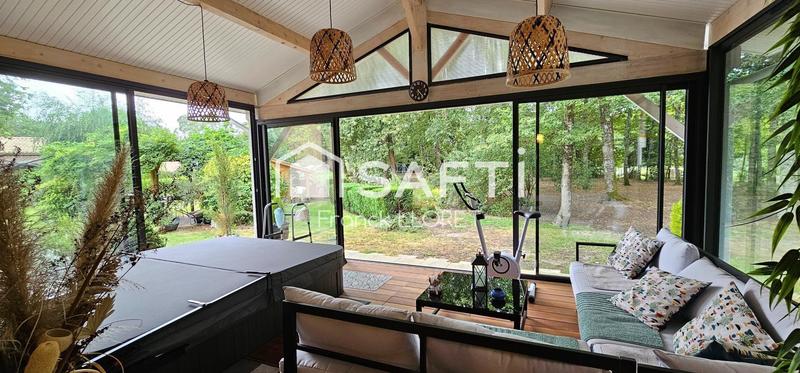 Maison - 160 m² - 6 pièces