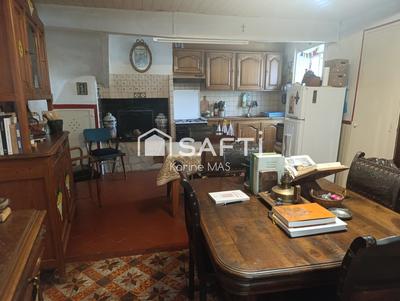 Maison - 80 m² - 5 pièces