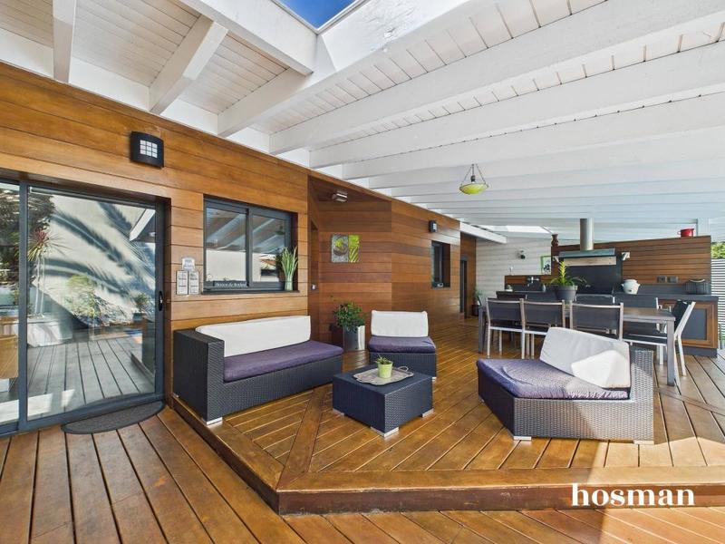 Maison - 160 m² - 6 pièces