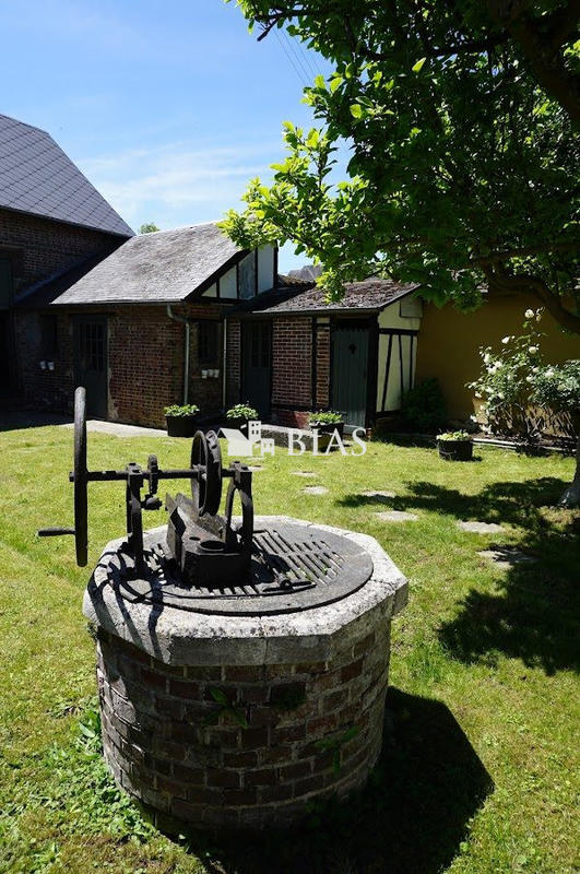 Maison - 204 m² - 10 pièces