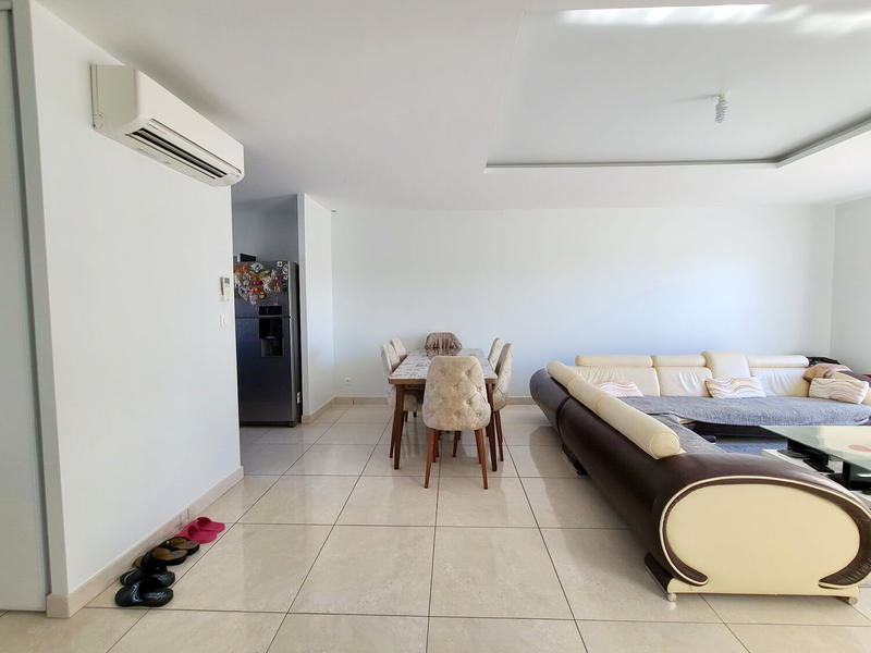 Maison - 111 m² - 5 pièces