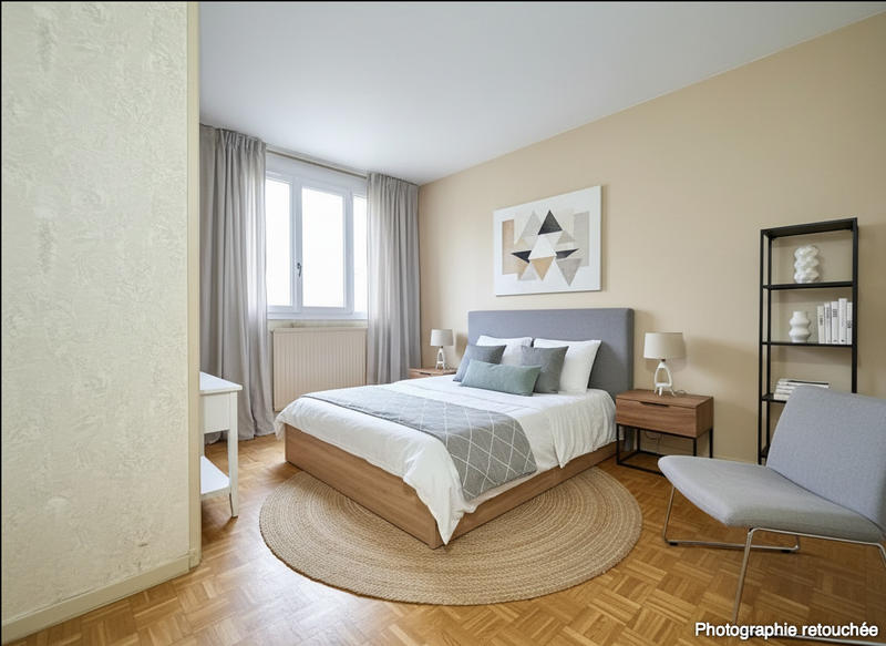 Appartement - 95 m² - 5 pièces