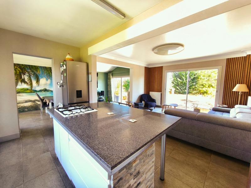 Maison - 110 m² - 4 pièces