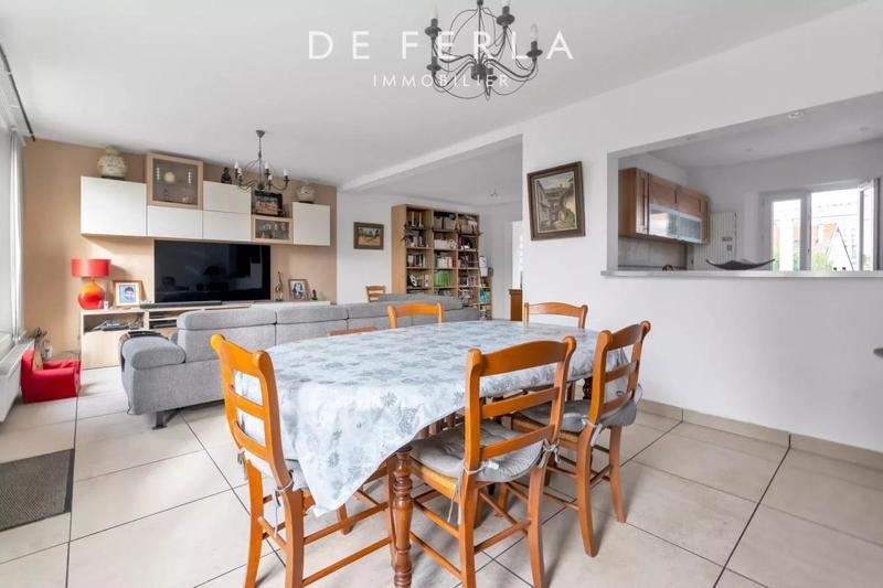 Maison - 130 m² - 6 pièces