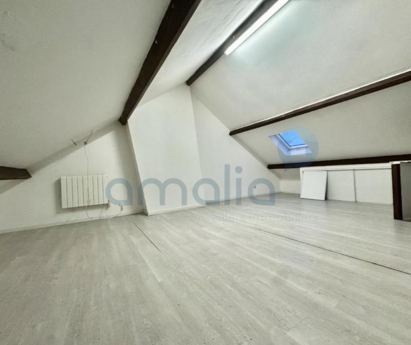 Maison - 104 m² - 6 pièces