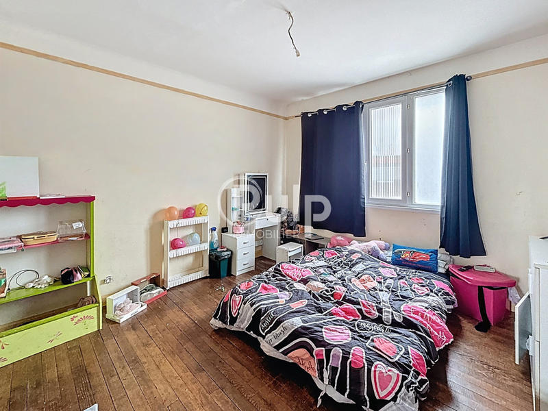 Maison de ville - 85 m² - 5 pièces