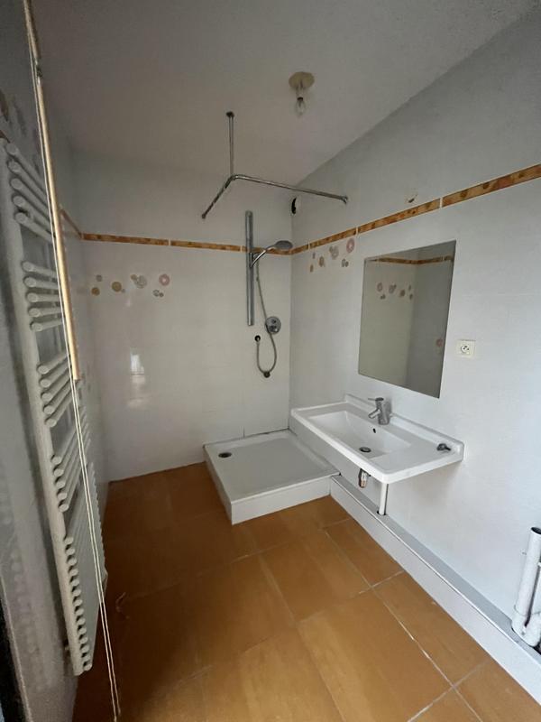 Appartement - 49 m² - 2 pièces