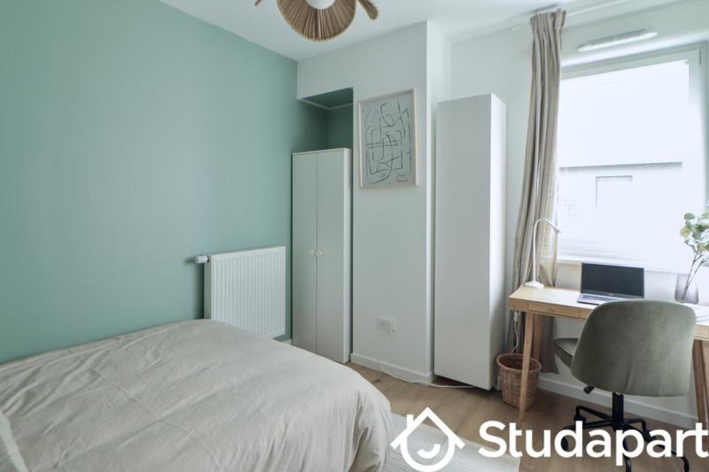 Chambre - 15 m² - 1 pièce