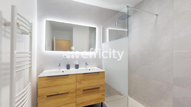 Appartement - 61 m² - 3 pièces