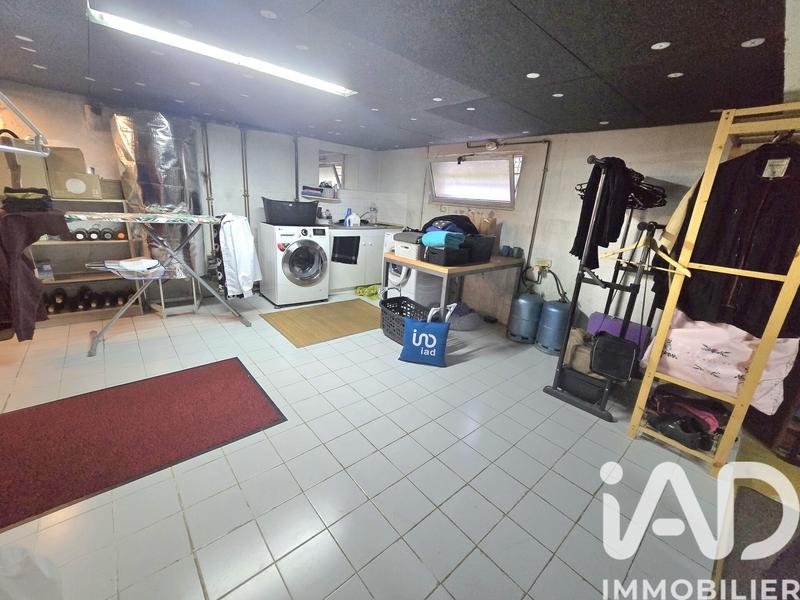 Maison - 111 m² - 6 pièces