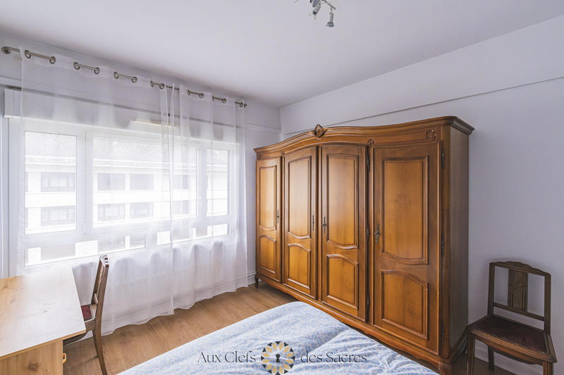 Appartement - 104 m² - 5 pièces