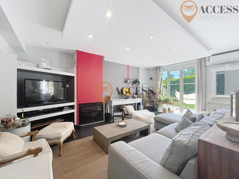 Maison - 166 m² - 6 pièces