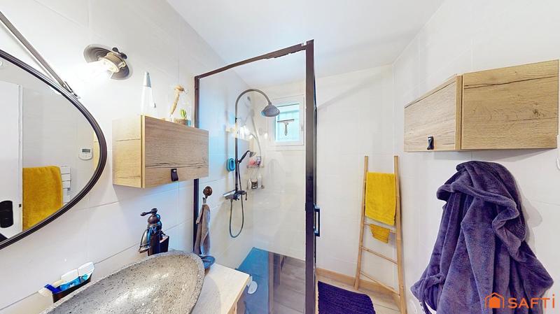 Appartement - 65 m² - 3 pièces