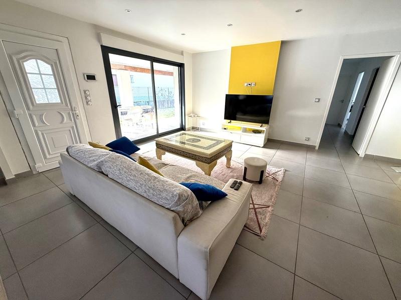 Maison - 151 m² - 4 pièces