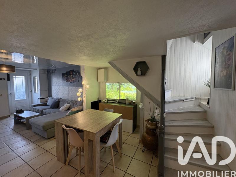 Maison - 76 m² - 3 pièces