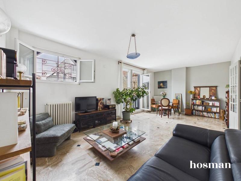 Maison - 225 m² - 7 pièces