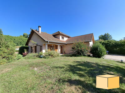 Villa - 120 m² - 5 pièces