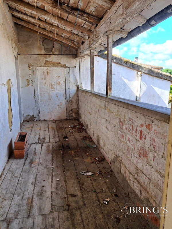 Maison - 185 m² - 7 pièces