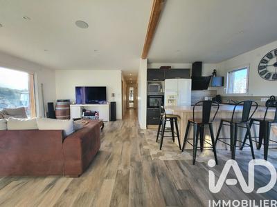 Maison - 97 m² - 4 pièces