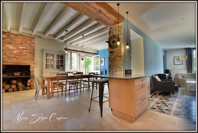 Maison bourgeoise - 420 m² - 14 pièces