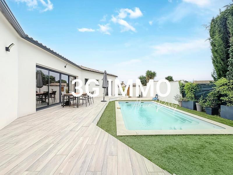 Maison - 122 m² - 4 pièces