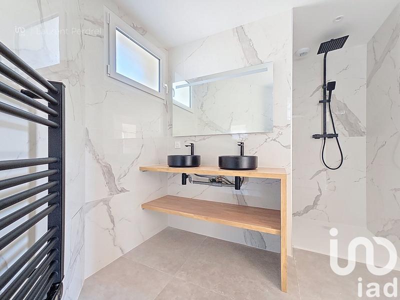 Maison - 153 m² - 8 pièces