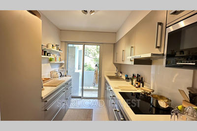 Appartement - 150 m² - 5 pièces