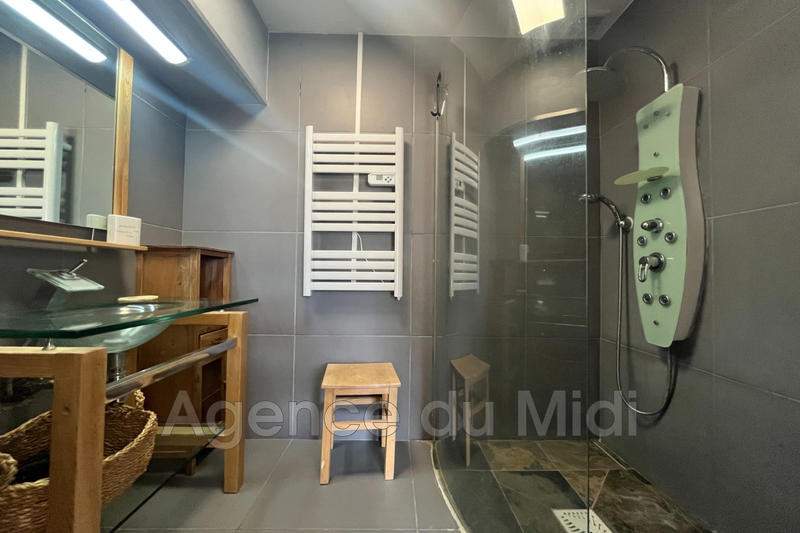 Maison - 186 m² - 7 pièces