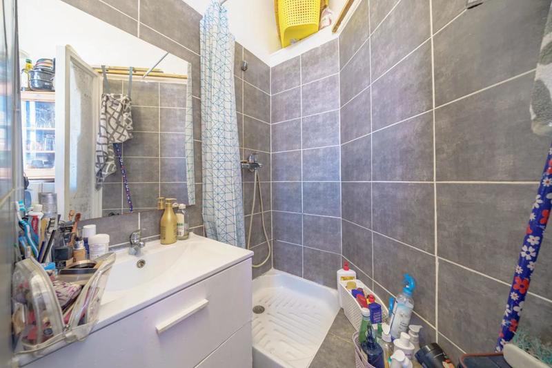 Studio - 25 m² - 1 pièce