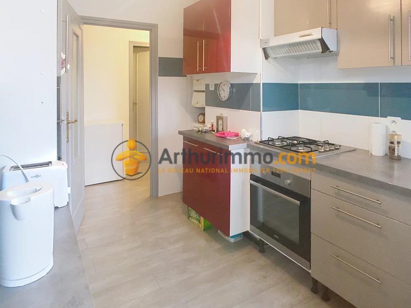 Appartement - 94 m² - 4 pièces