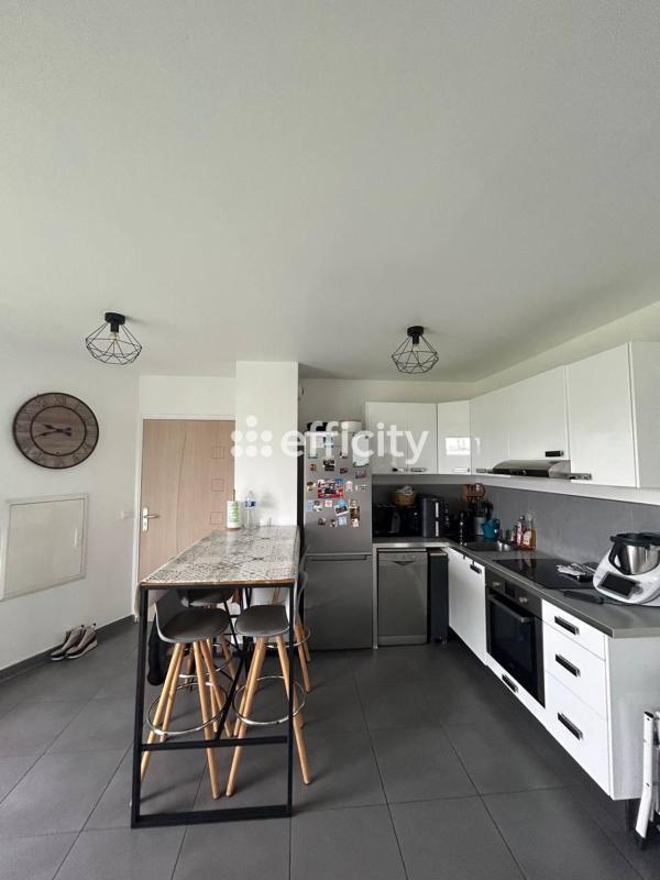 Appartement - 80 m² - 4 pièces