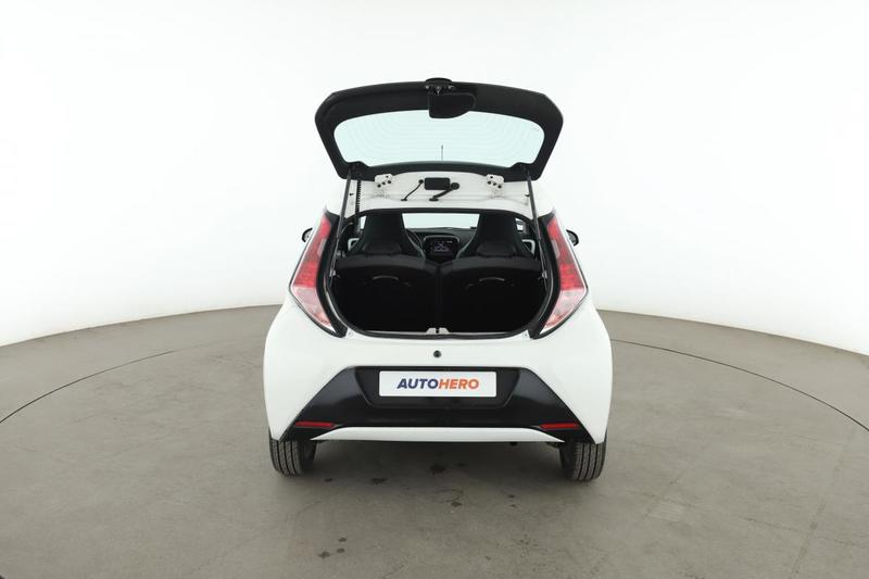 Toyota Aygo 1.0 Vvt-i X-Wave 5p 69 ch