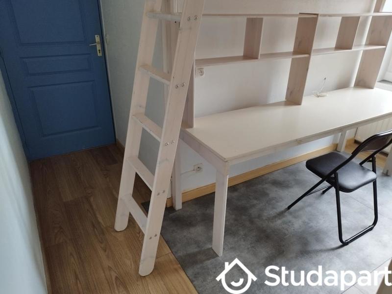 Chambre - 14 m² - 1 pièce