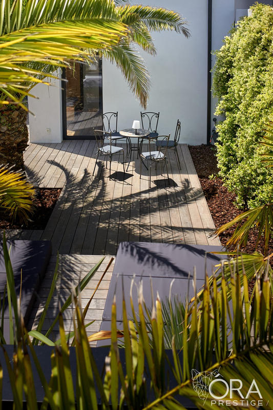 Maison contemporaine - 217 m² - 7 pièces