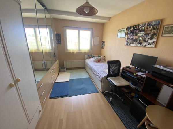 Maison - 150 m² - 8 pièces