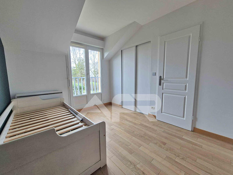 Maison - 164 m² - 7 pièces