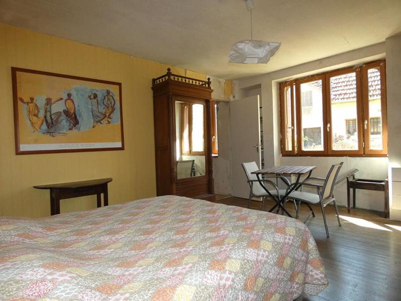 Maison - 170 m² - 6 pièces